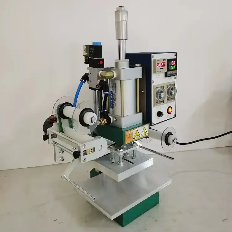 Machine de marquage à chaud entièrement automatique pour papier et emballages - image 3